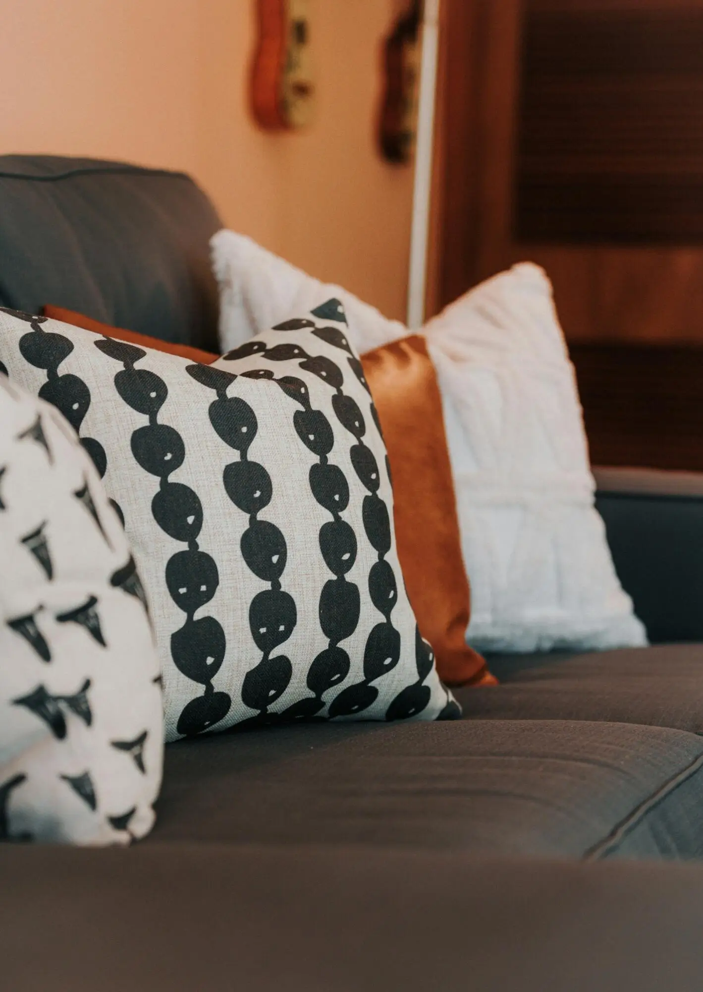 Attracting Guests in the Off-Season: Tips for Year-Round Bookings in Veil, CO